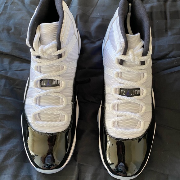 Air Force Jordan’s - White/Black Concord main image 4